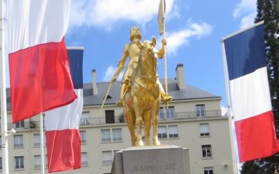 A Caen, Cérémonie en l’honneur de Jeanne d’Arc  devant sa statue « rapatriée d’Oran »